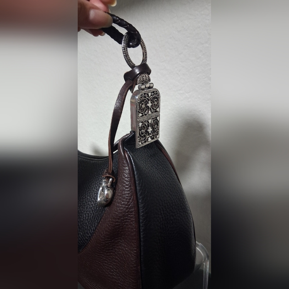 Brighton Elegant Black and Brown Leather Women's Bag Classic Hanging Charm - Picture 12 of 16